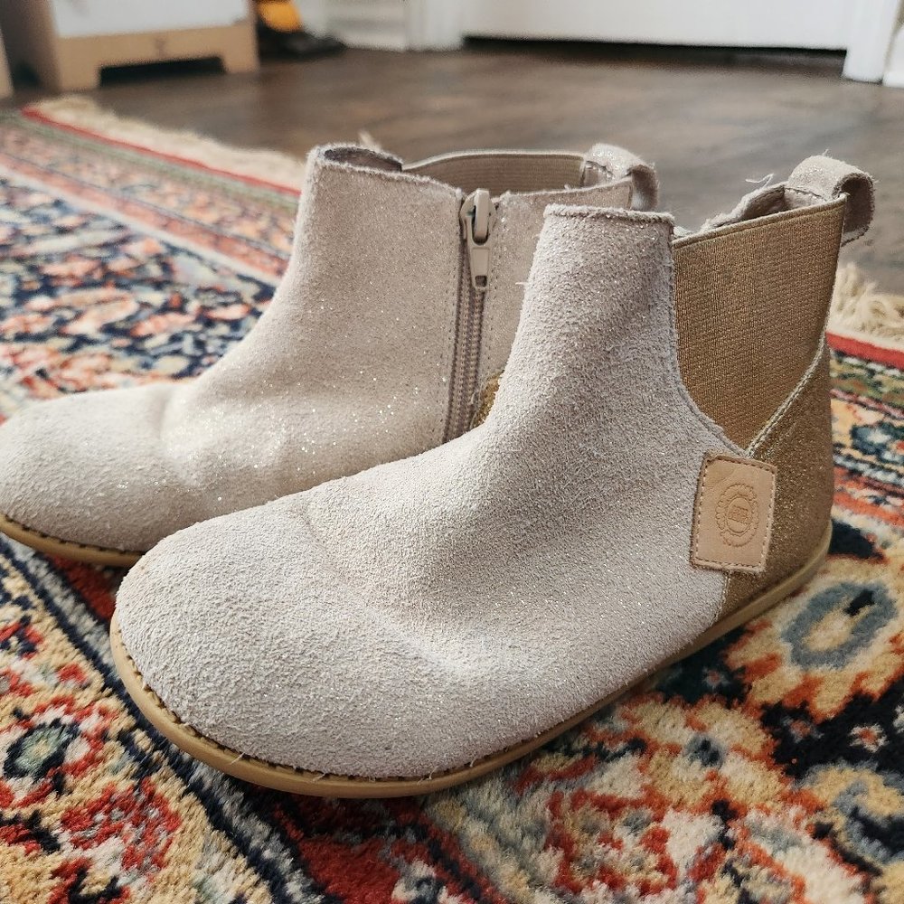 Livie & Luca Wink Boot Gold Shimmer Girls size 1